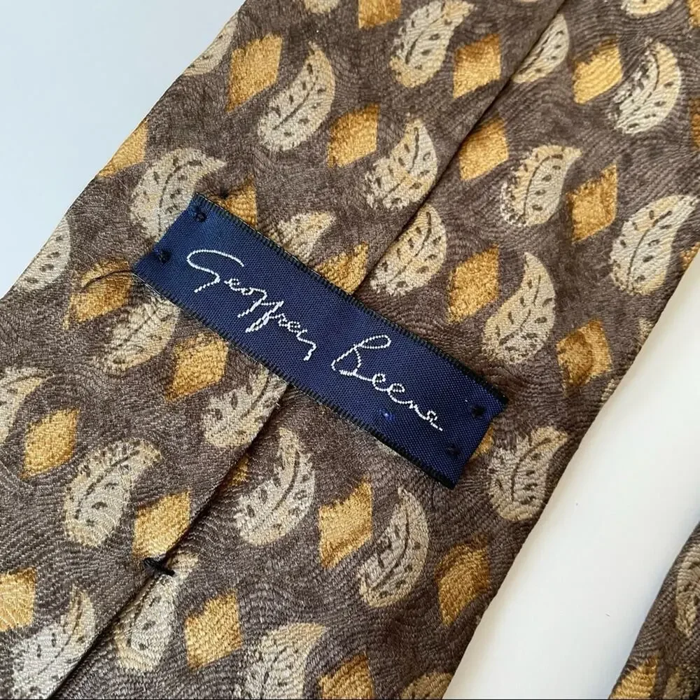 Geoffrey Beene Silk Tie Feathers Geometric Tan Brown Neutrals Made in USA EUC